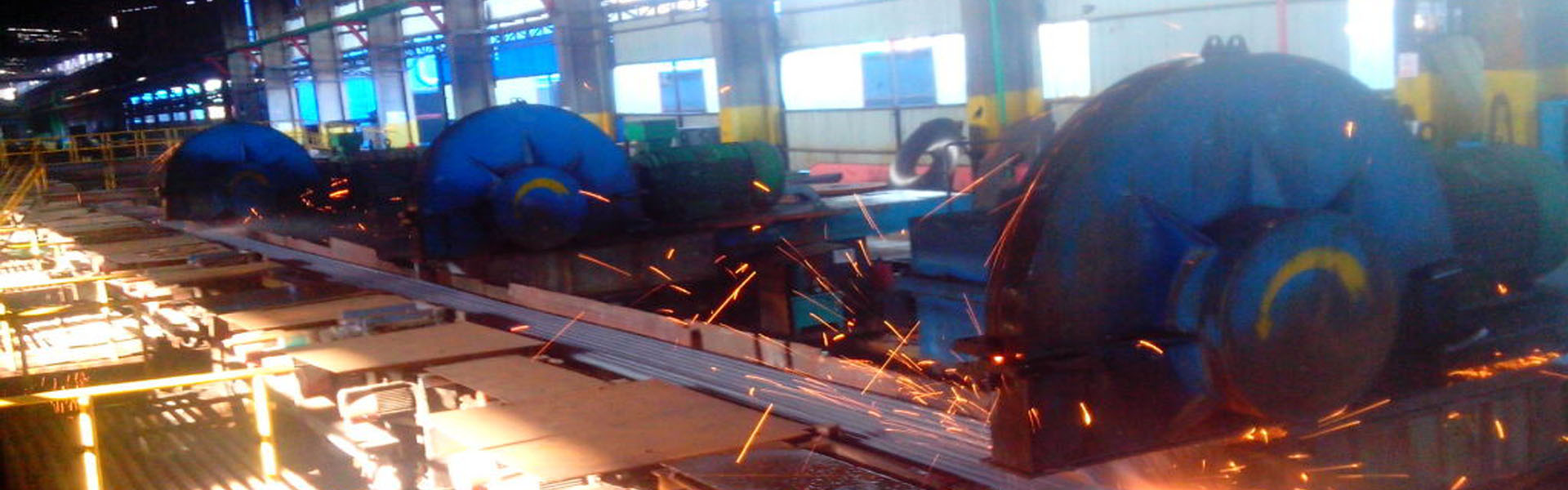 华体汇官网登录入口-铅板轧机